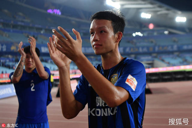 包含江苏苏宁再次告负，遭遇四轮不胜的词条