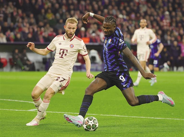 包含拜仁慕尼黑与皇马大战平出，晋级四强的词条