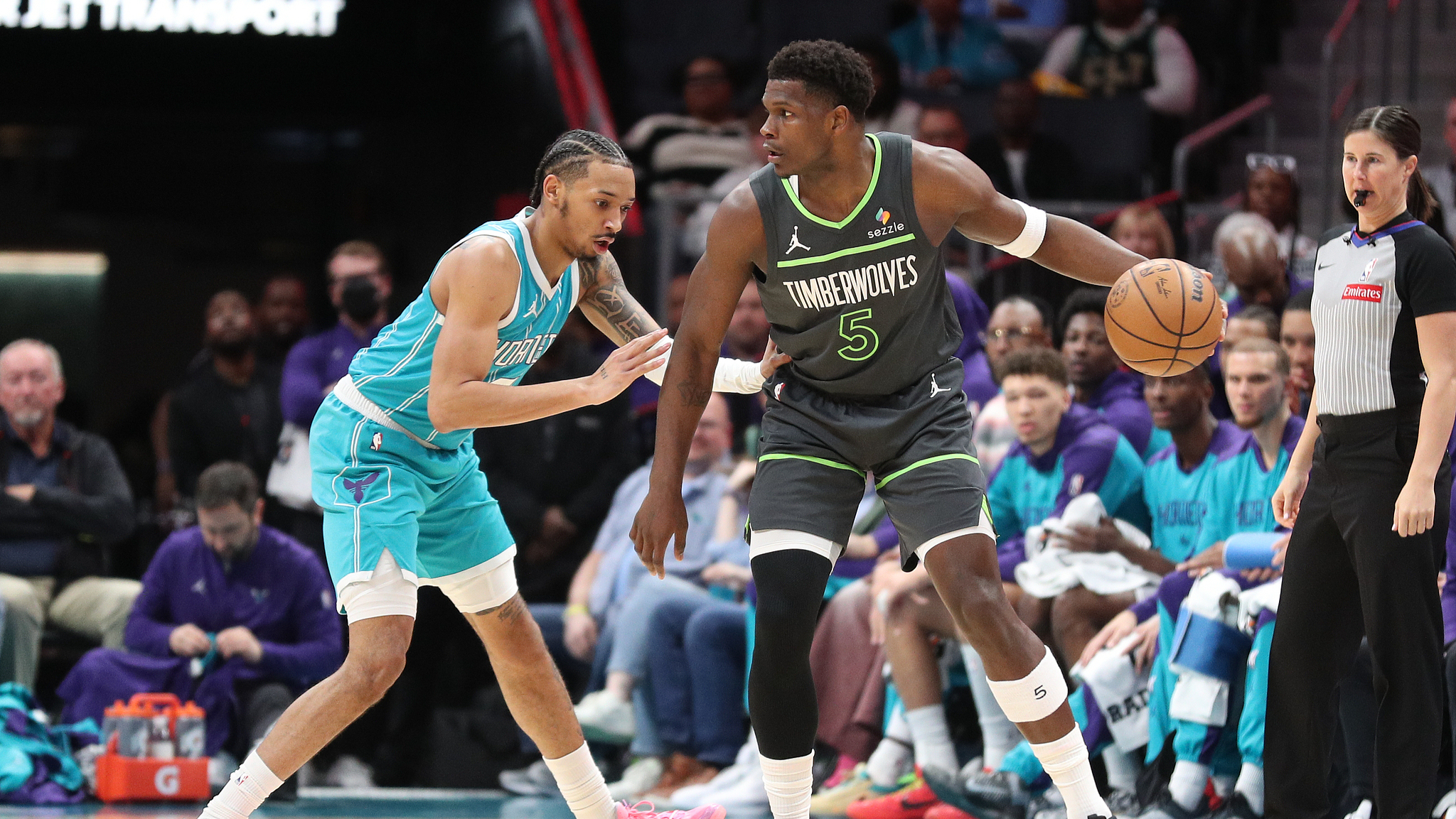 森林狼队表现出色，成功终结连败长Night.的简单介绍