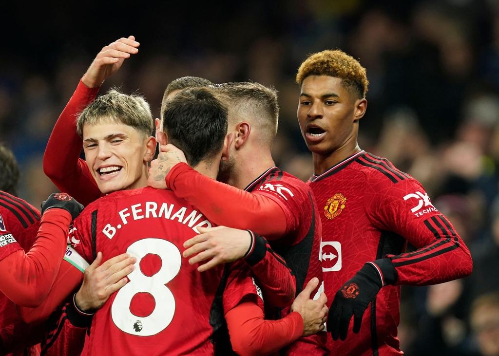 曼联客场击败埃弗顿，继续保持前四位置