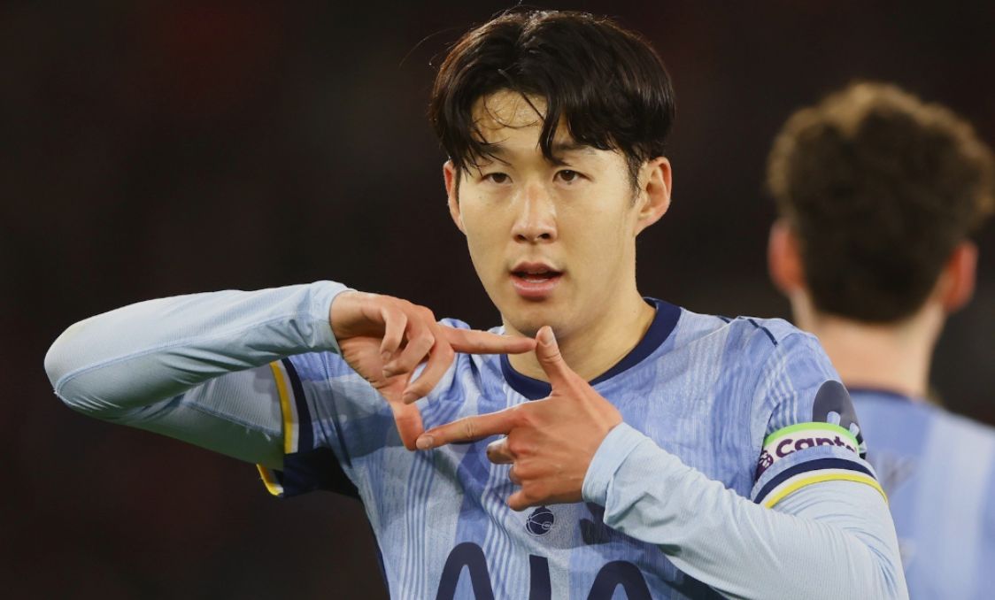 包含重庆力帆逆袭成功，连胜势头强劲的词条