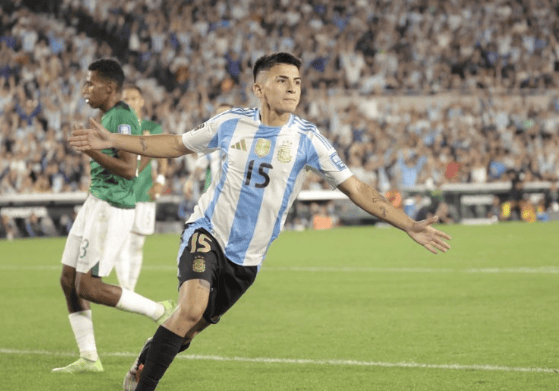 阿根廷前锋在国家队斩获三球,助球队轻松击败对手的简单介绍 阿根廷前锋在国家队斩获三球,助球队轻松击败对手的简单介绍