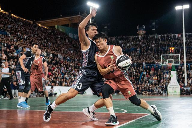 篮球欧洲锦标赛：俄罗斯队表现出色夺得亚军