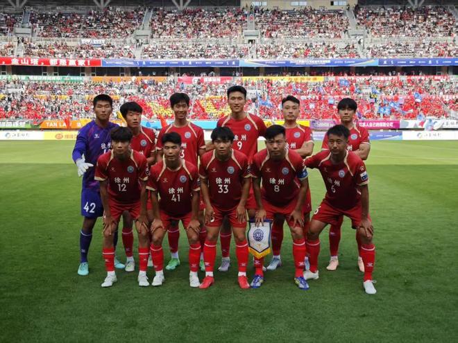 国内足球联赛决赛即将开战，球队备战充分的简单介绍