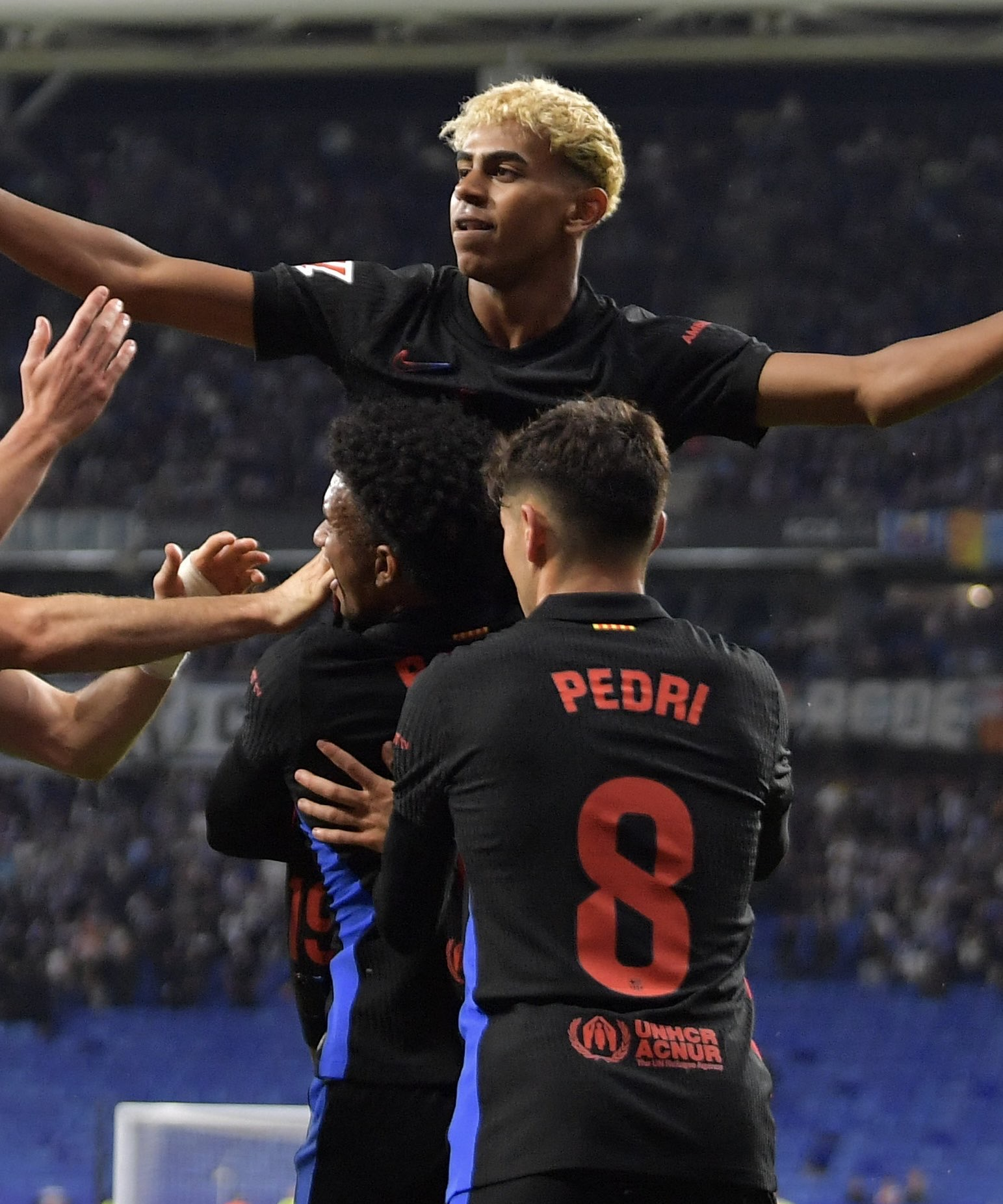 包含马竞绝杀西班牙,内马尔逆转建功英超的词条 包含马竞绝杀西班牙,内马尔逆转建功英超的词条