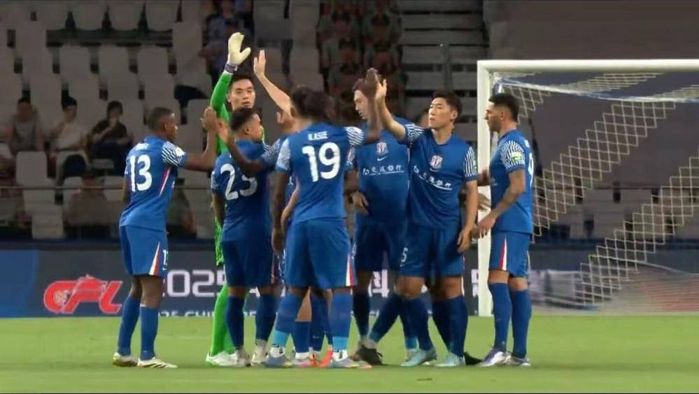 关于上海申花1-2败于墨尔本胜利,亚冠小组赛小组赛三连败的信息 关于上海申花1-2败于墨尔本胜利,亚冠小组赛小组赛三连败的信息