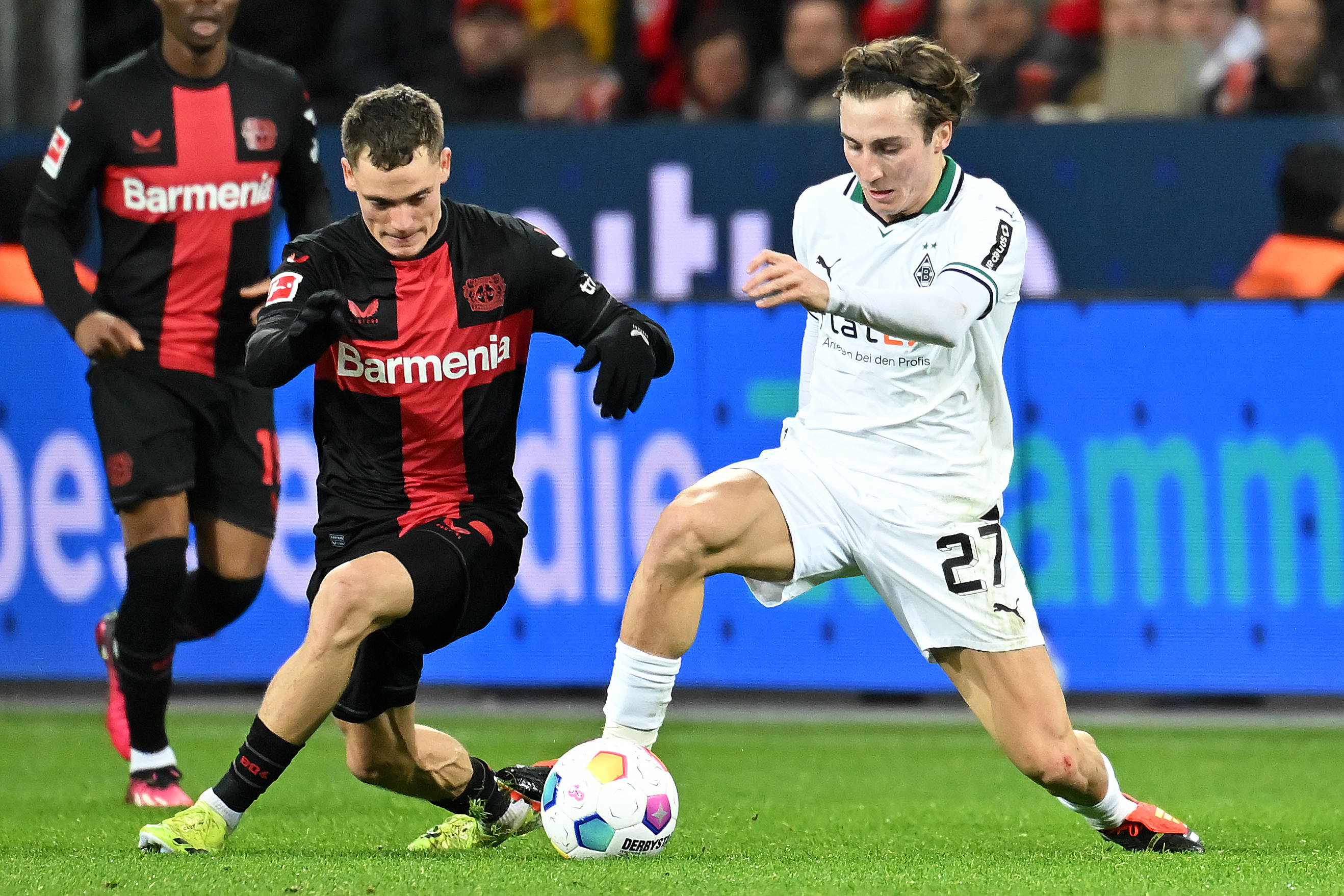 霍芬海姆主场大胜，终结连平局面