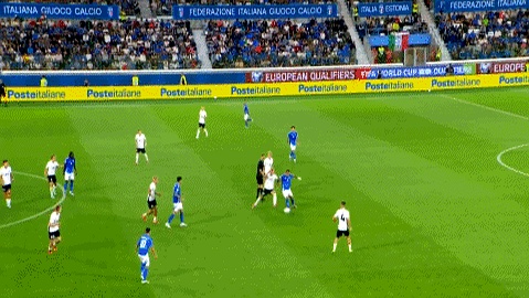 意大利国家队在欧预赛中获胜晋级