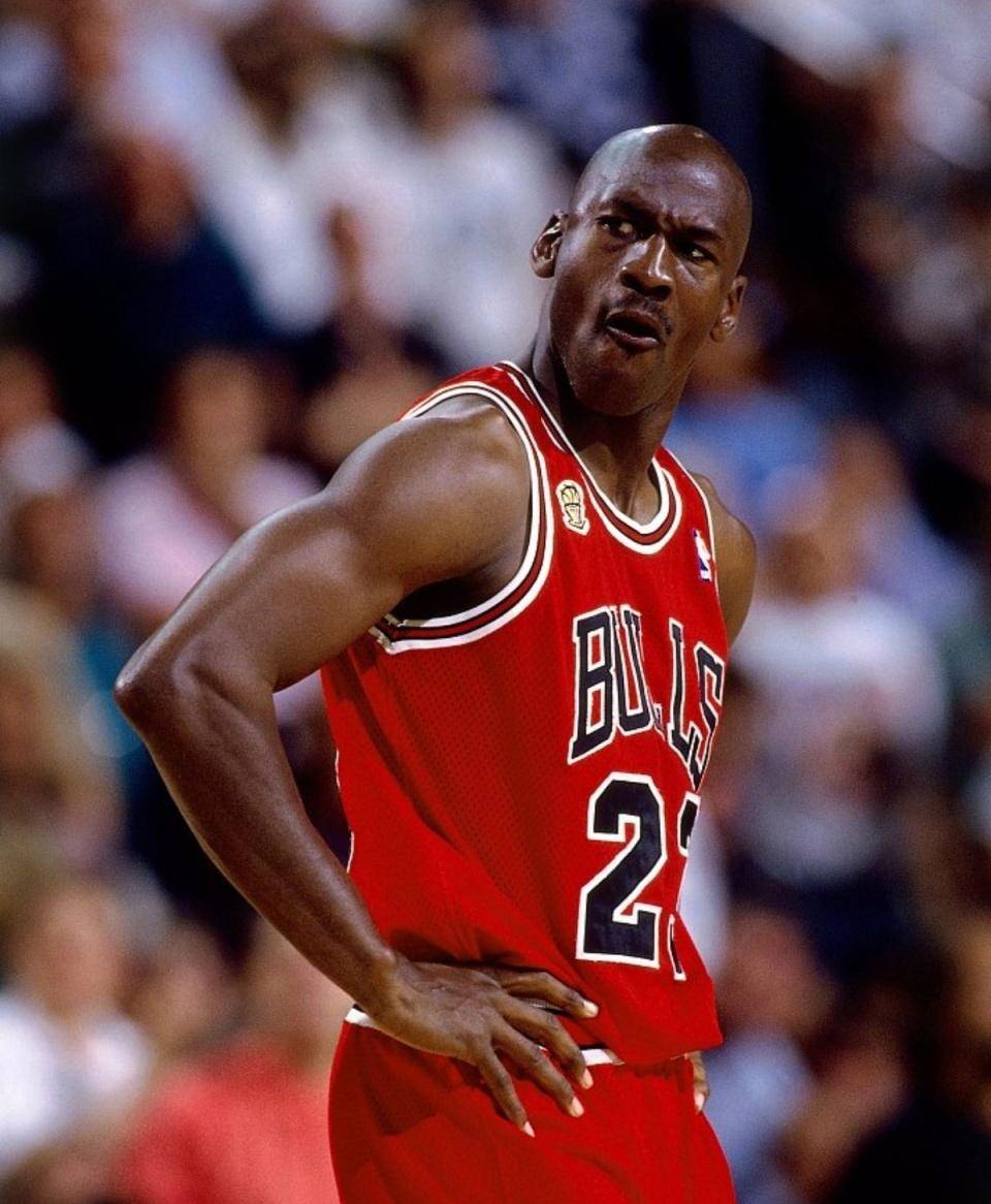 篮球传奇乔丹希望下赛季回归担任球队教练的简单介绍