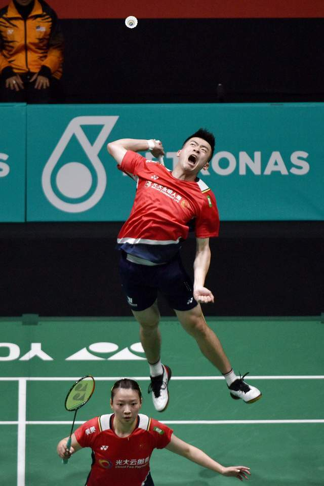 印尼队轻取中国队,郑思维统治全场 印尼队轻取中国队,郑思维统治全场