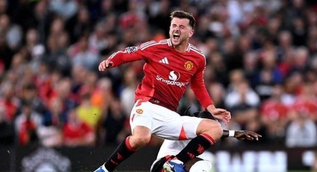 曼联主帅喜迎首秀胜利，球队士气高涨