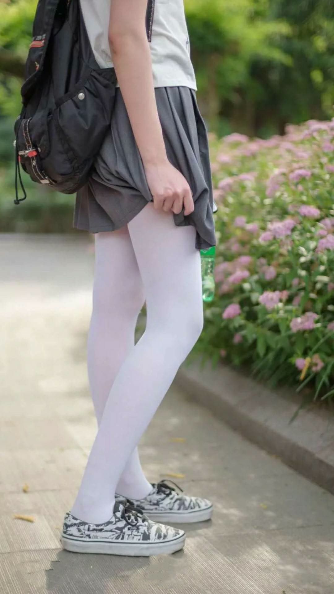 突破与团队,当塔图姆的尖刀遇上湖人的铁壁